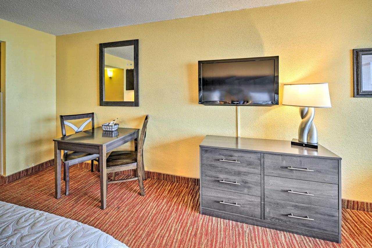 Convenient Myrtle Beach Studio With Balcony! 外观 照片